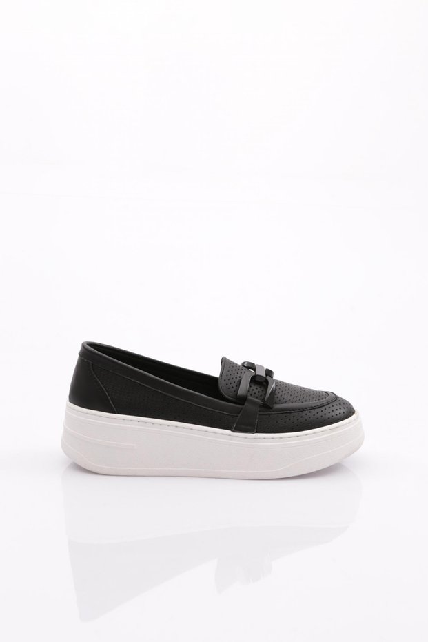 Women's Metal Buckle Loafer Shoes Black 5912678