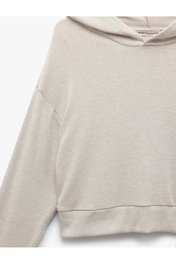 Yumuşak Dokulu Uzun Kollu Kapüşonlu Pijama Üstü - 5