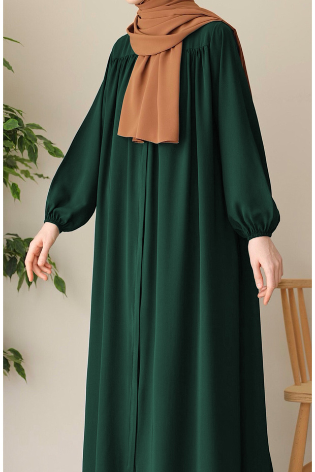 Ferace Green with Esma Robe