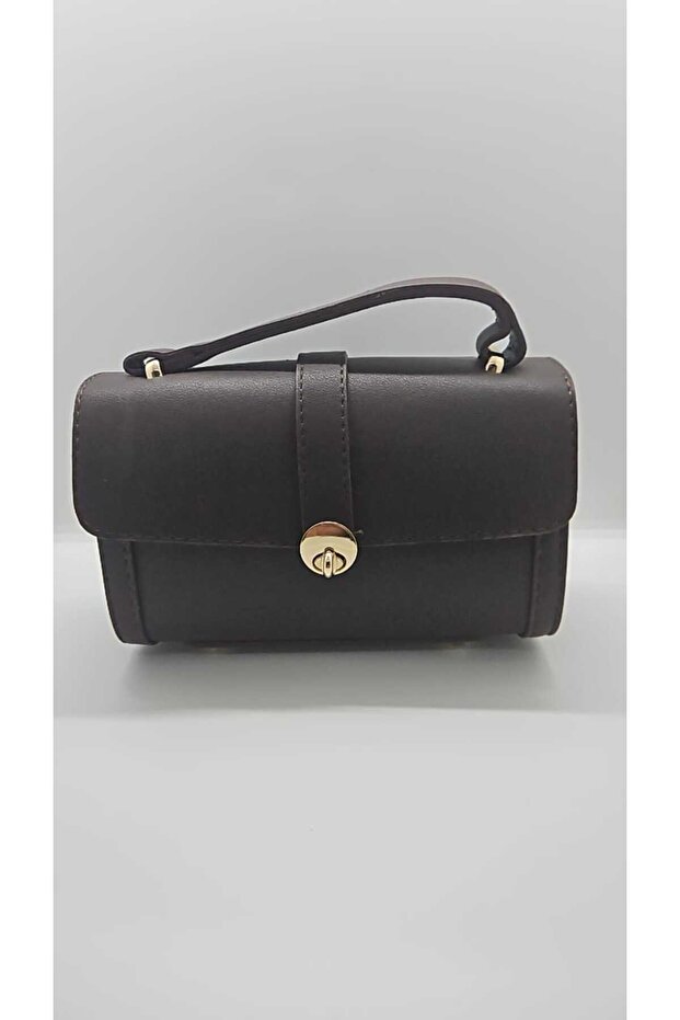 women's hand and shoulder bag