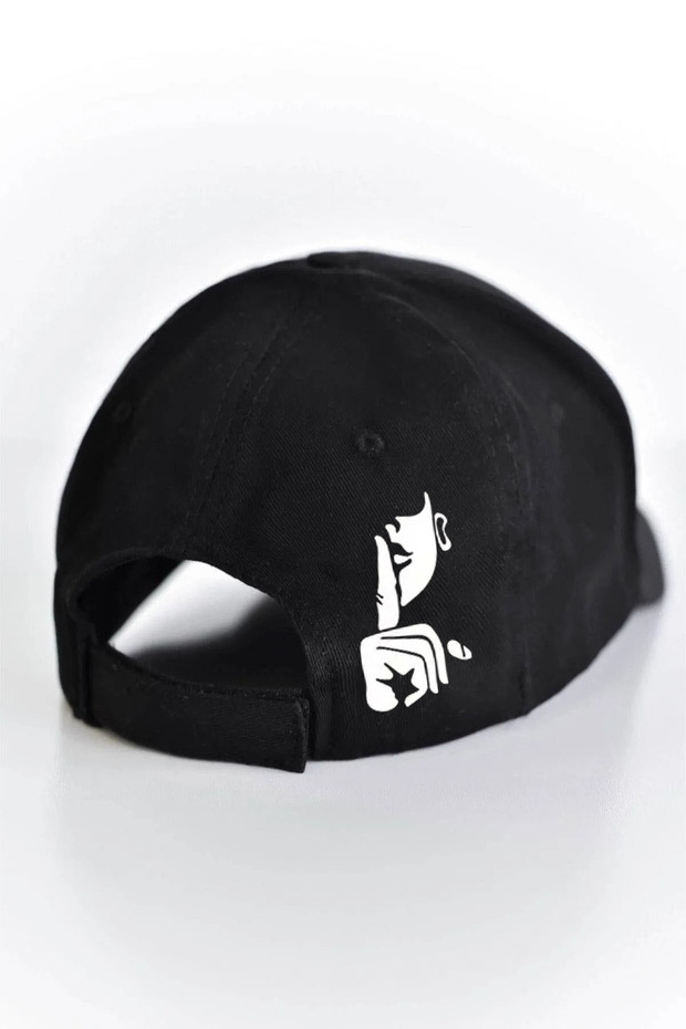 قبعة Snapback سوداء مطبوعة