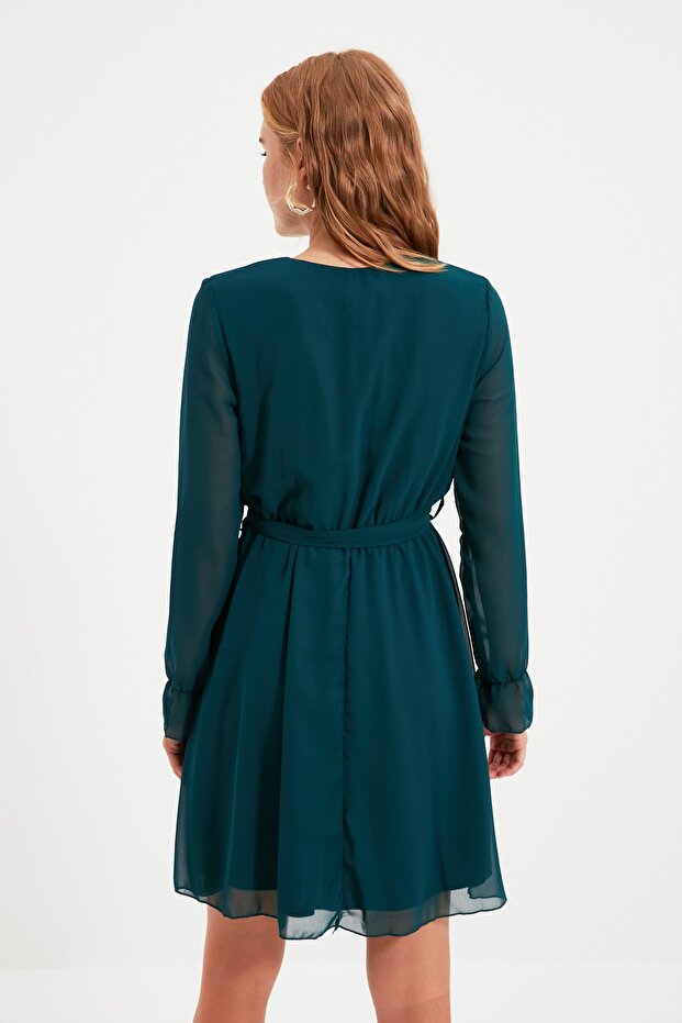 Smaragdgrünes, zweireihiges Webkleid mit Gürtel TWOAW20EL0789 - 5