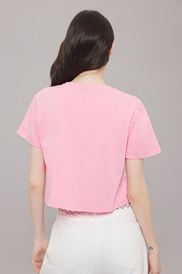 Pembe %100 Pamuk Fiyonk Detaylı Regular/Normal Kalıp Örme T-Shirt TWOSS25TS00087 - 4
