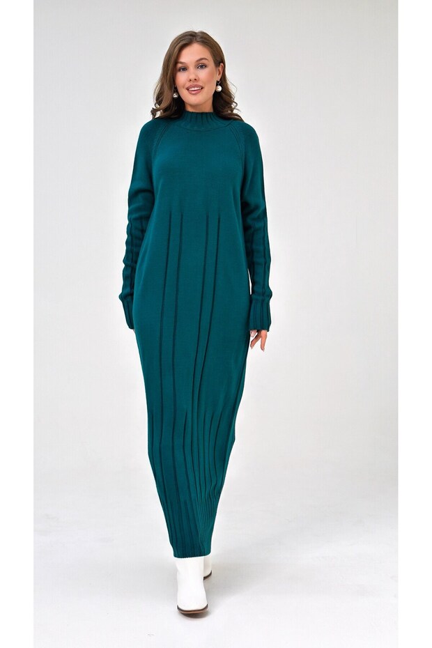 Nisum Knitting Dress