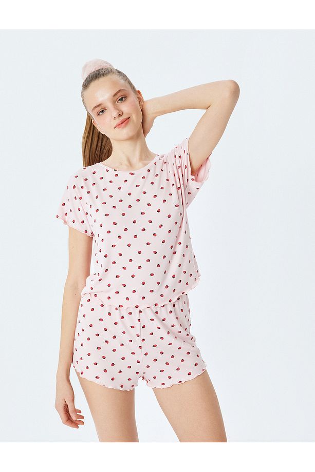 Viskon Kumaş Çilek Baskılı Bisiklet Yaka Kısa Kollu Şortlu Pijama Takımı - 1