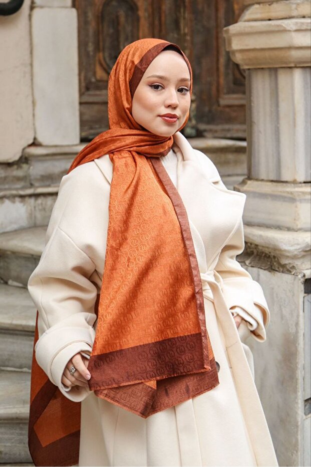 Hint Ipek Monogram Şal - 1