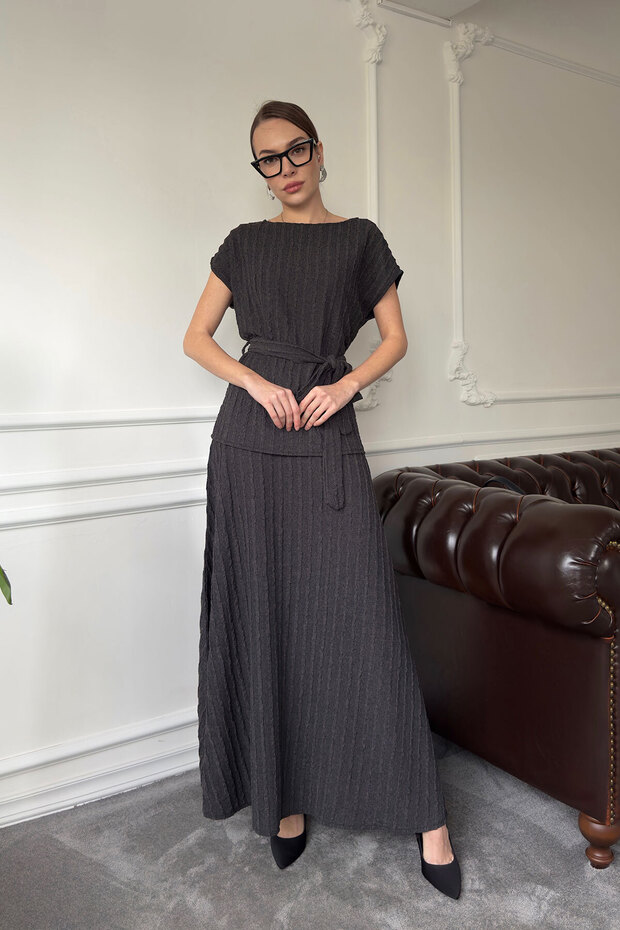 Design Knitted Set - Anthracite - 3