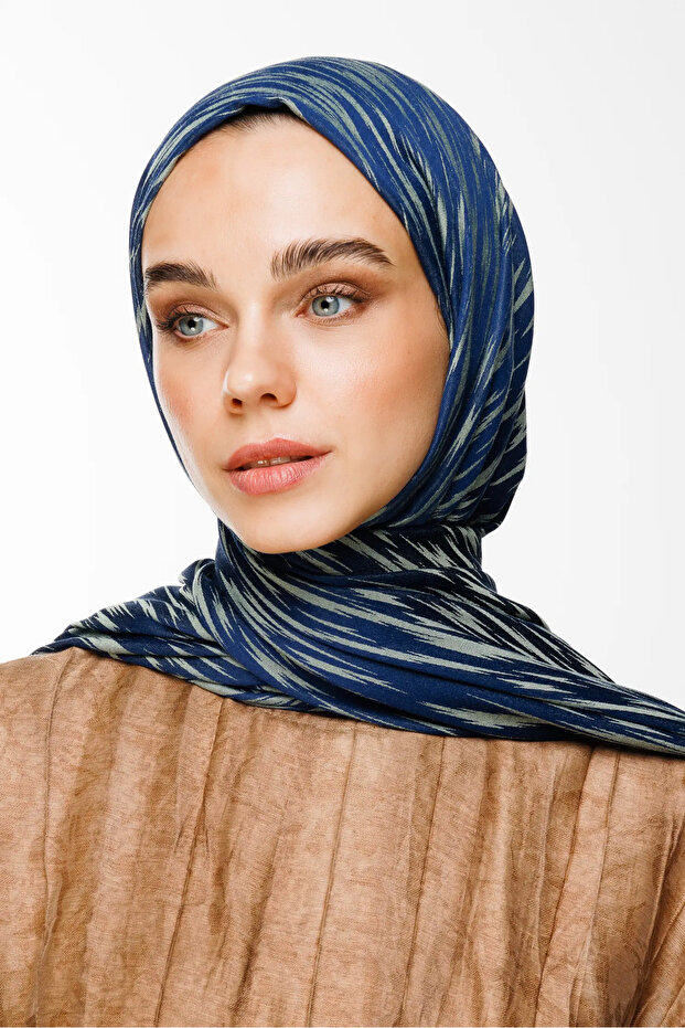 شال سيليس ذو وجهين باللون الأزرق الداكن والأخضر المائي