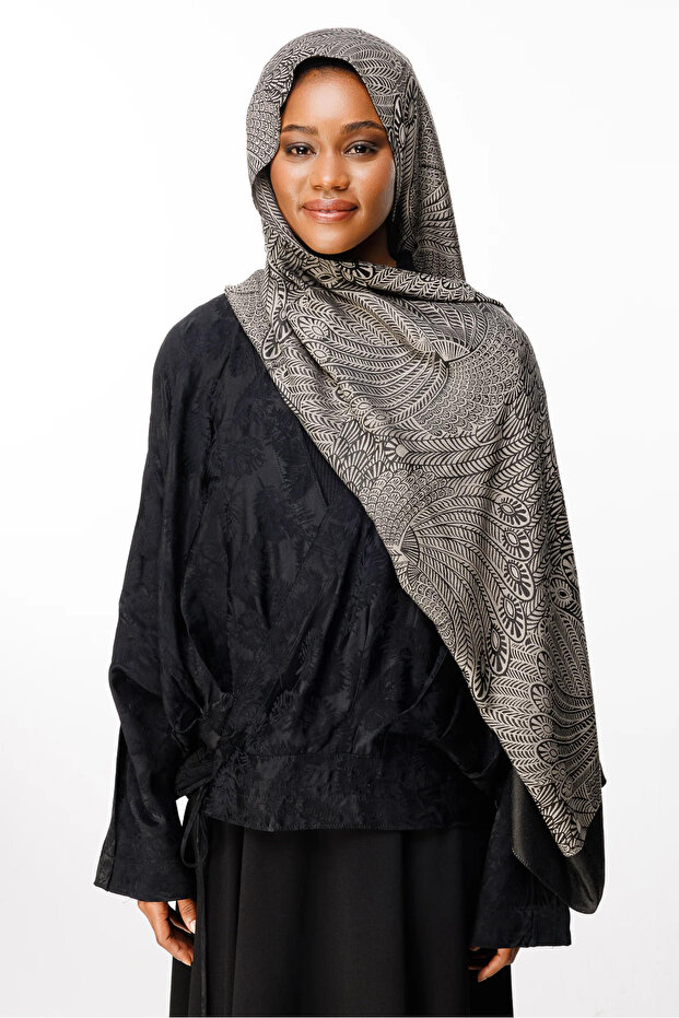 Mayra Pattern Double-Sided Shawl Black-Beige - 1