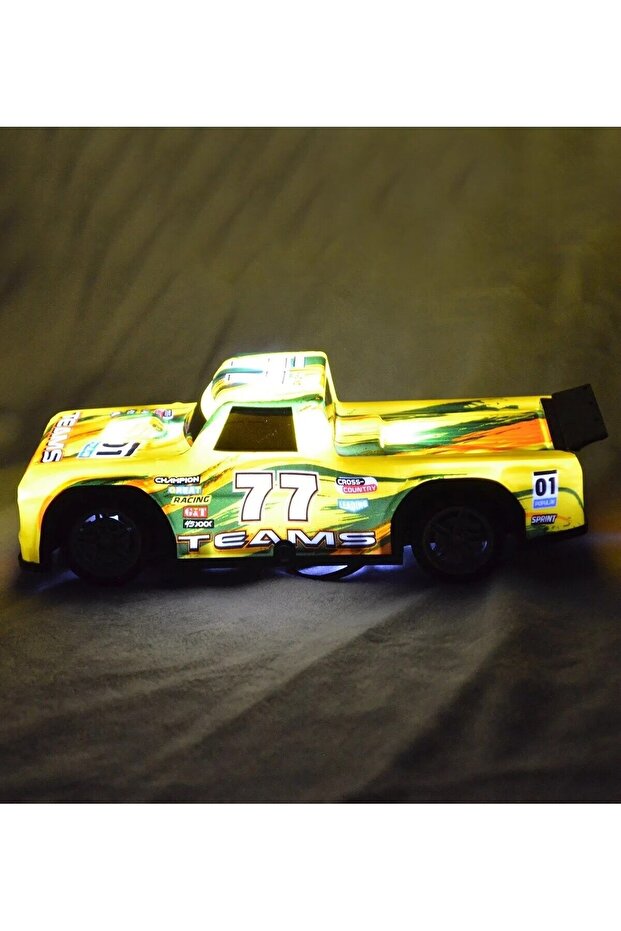 Demo Işıklı Uzaktan Kumandalı Oyuncak Araba Şarjlı - 4