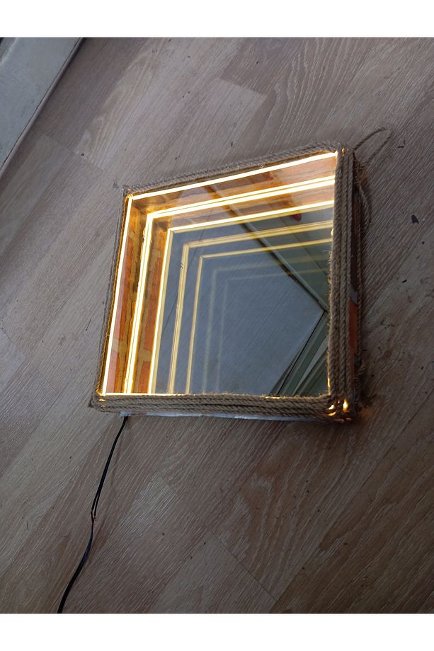 Ayna-neon ışıklı, sonsuzluk 30x30cm - 1