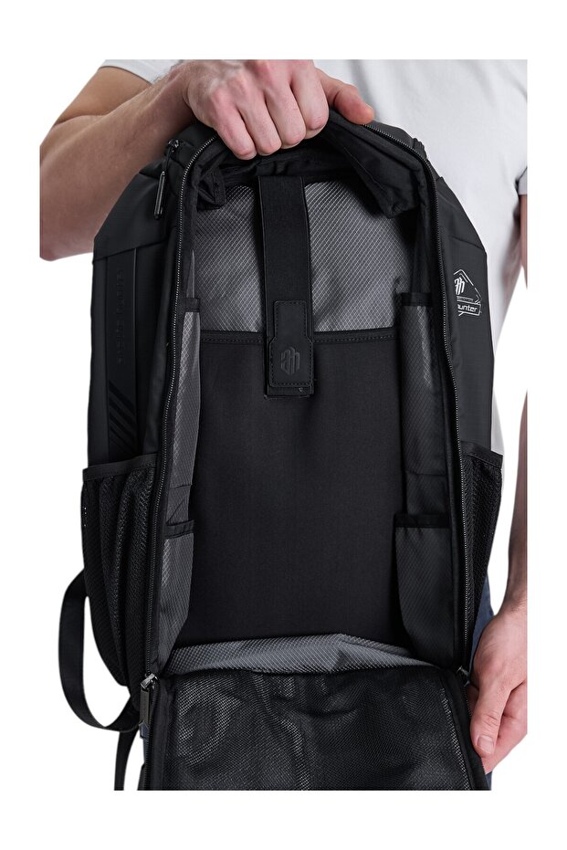 B00461 Model Black Backpack - 6