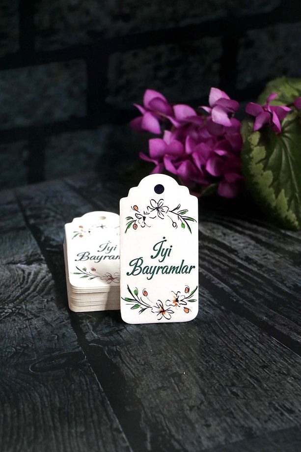 Bayram etiketi - İyi Bayramlar baskılı - 50 adet Karton Bayram Etiketi (3.5 x 7 cm ) - 1