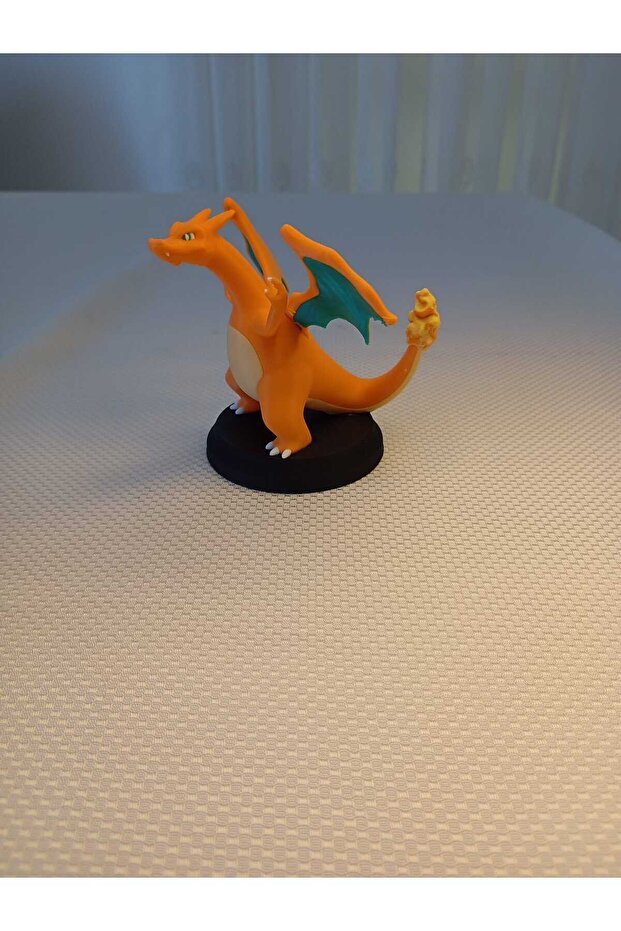Charizard Pokemon Figürü - 4