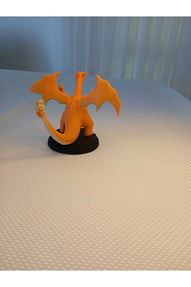 Charizard Pokemon Figürü - 3