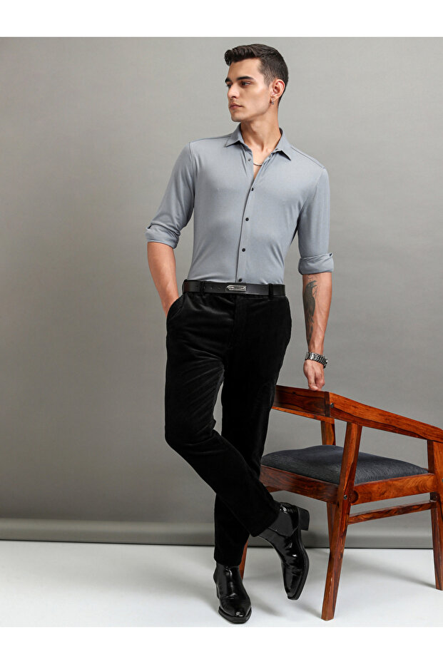 Solid Slim Fit Collared Shirt - 2