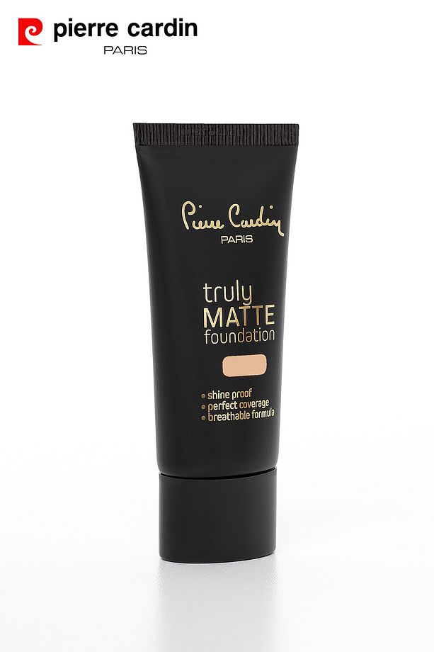Truly Matte Fondöten - Light - 8