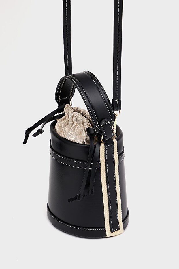 Black Women's Contrast Stitched Bucket Hand and Shoulder Bag