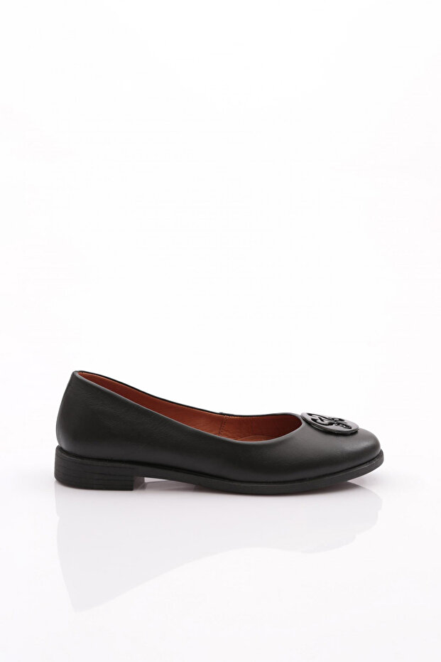 Women's Round Buckle Ballerinas Black 2961032110