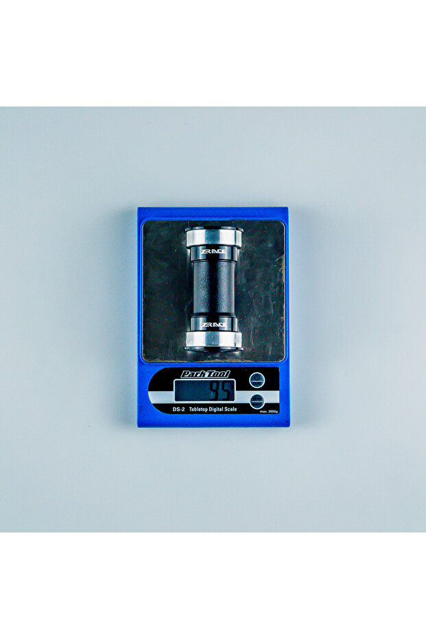 دعامة سفلية BB86 Raod ZRACE ذات الضغط المناسب دعامة سفلية 24 مم من الألومنيوم CNC، BB71 / BB92 / BB86