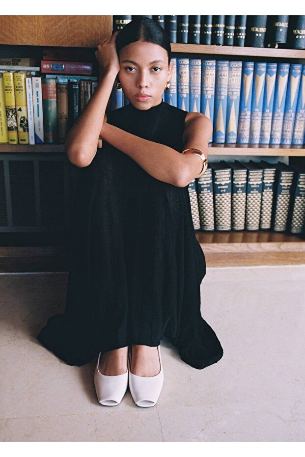 Offene Lederschuhe - 2