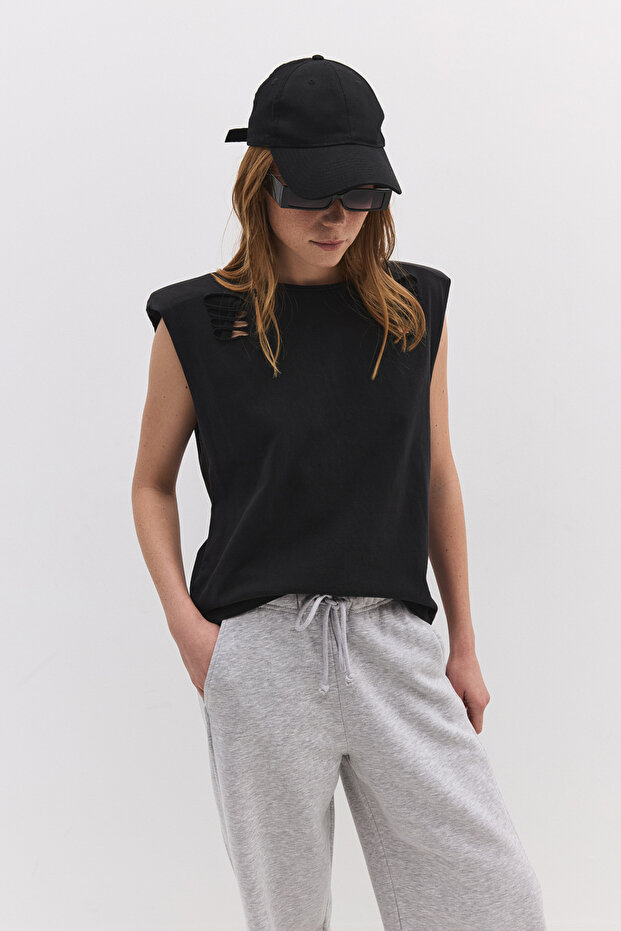 Ripped Detail Zero Sleeve T-Shirt