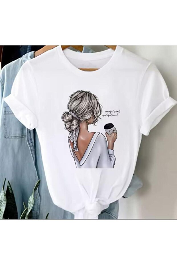caddekombin Arkadan Kadın Baskılı Kadın Pamuk Penye Bisiklet Yaka Beyaz T-shirt