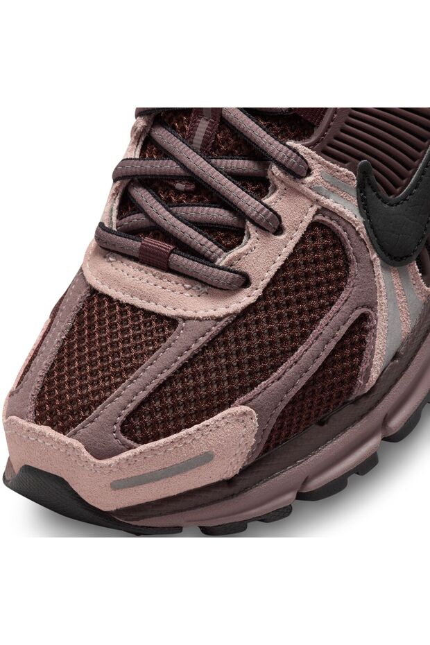 WMNS NIKE VOMERO 5 UT - 5