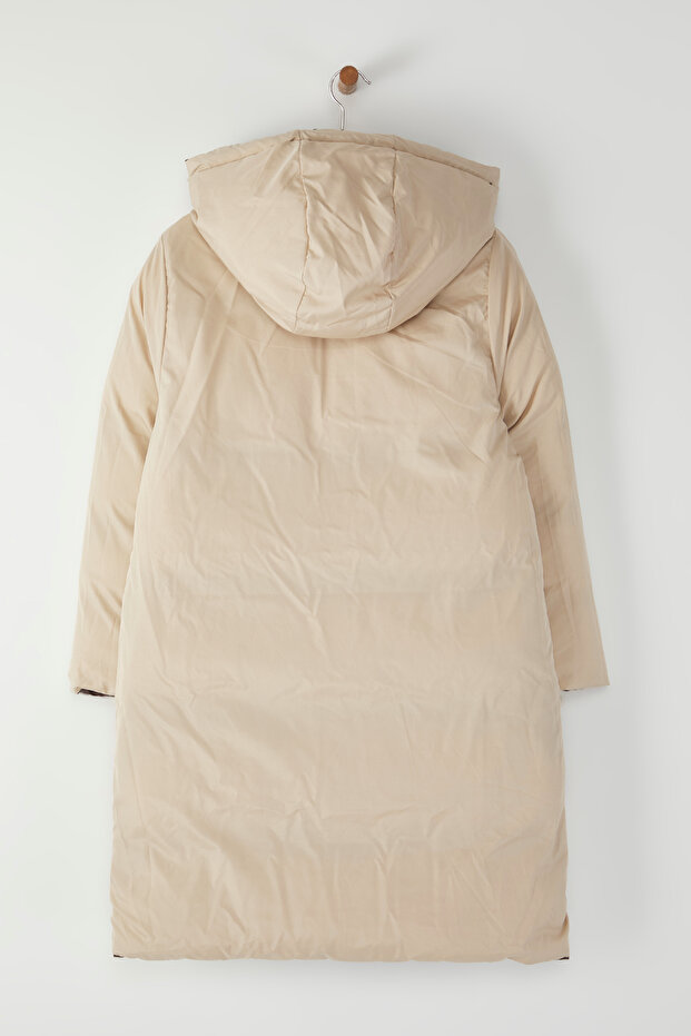 Ciemnobrązowo-ecru dwustronna kurtka puchowa z kapturem, wodoodporna, długa, regularna, z kapturem TWOAW23MO00052 - 16