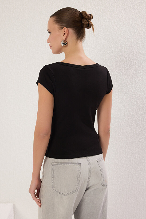 Siyah V Yaka Fitted/Vücuda Oturan Örme Bluz TWOSS25BZ00208 - 4
