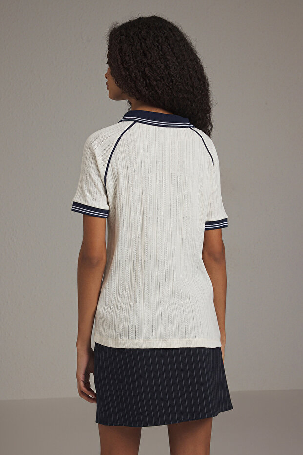 Ekru Regular/Normal Kalıp Polo Yaka Esnek Örme Bluz TWOSS25BZ00148 - 4