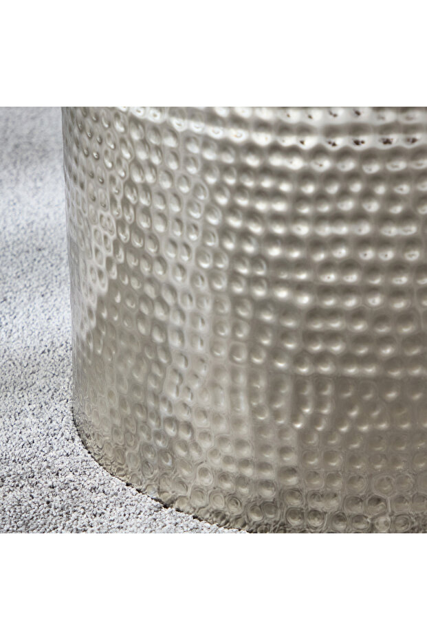 طاولة جانبية مطروقة من فيندرا أورينت - 6