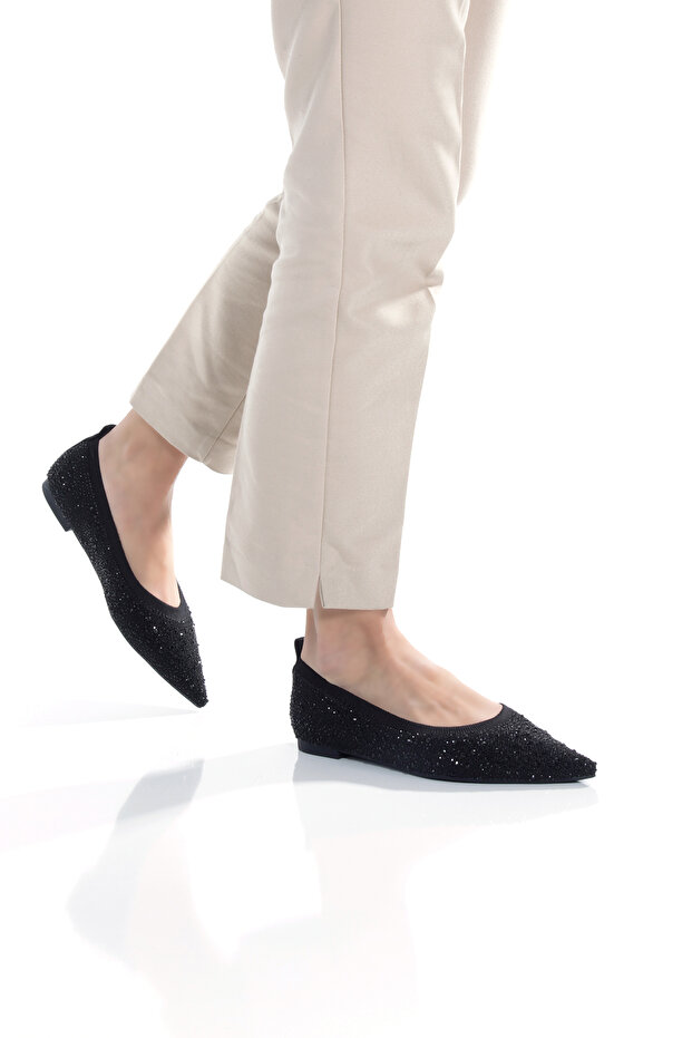 Women's Black Stone Pointed Toe Knitwear Ballet
