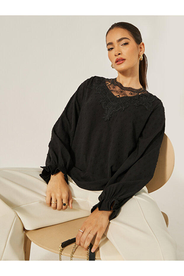 Textured Lace Insert Ruffled Sleeve Top