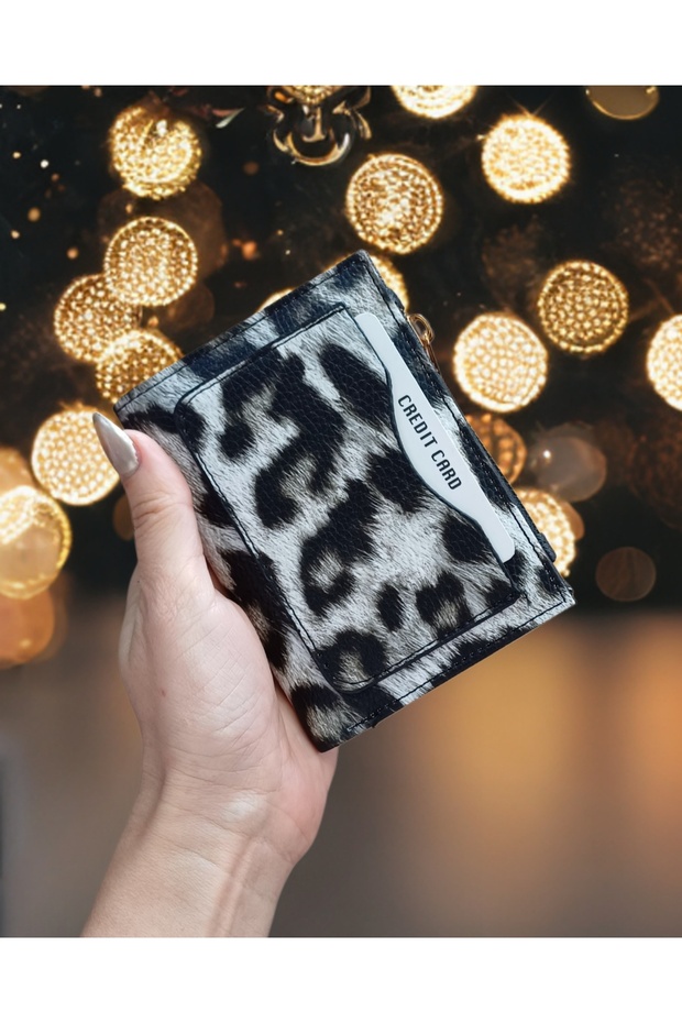 Women's Black Leopard Pattern Wallet Card Holder Zippered Small Size 010