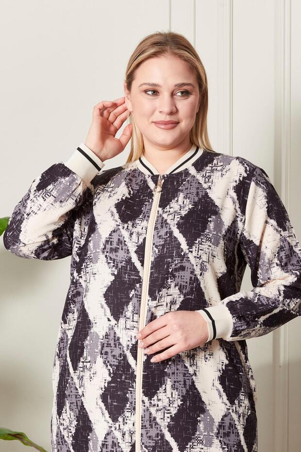 قبعة نسائية كبيرة الحجم منقوشة - 3