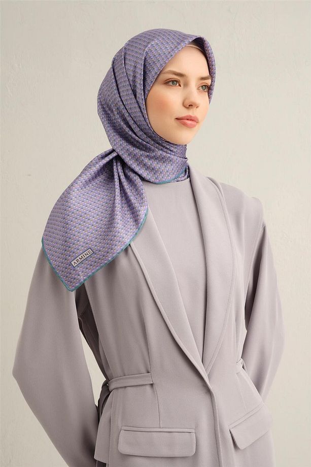 Desenli Saf Ipek Twill Eşarp 9307- 55 - 3