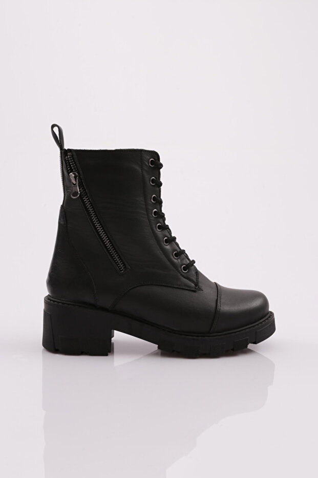 Madrit-04K Women's 22K Lace-Up Teeth Zippered Boots Black
