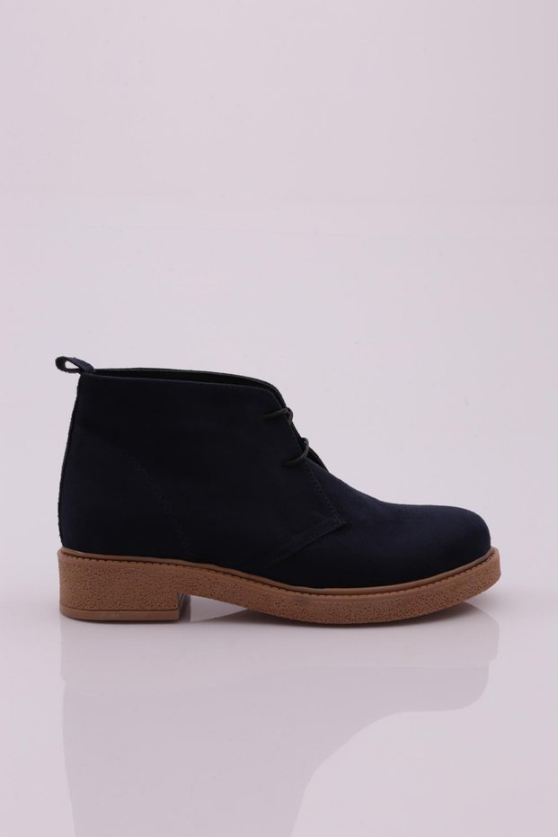 302 Women's Lace Up Boots