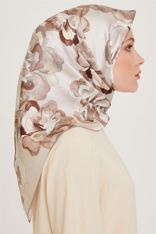 Sura Saf Ipek Eşarp 9234d 01 84 - 2