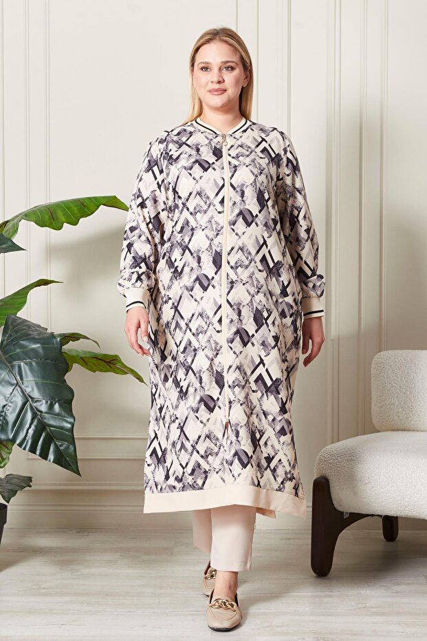 قبعة نسائية كبيرة الحجم منقوشة - 1