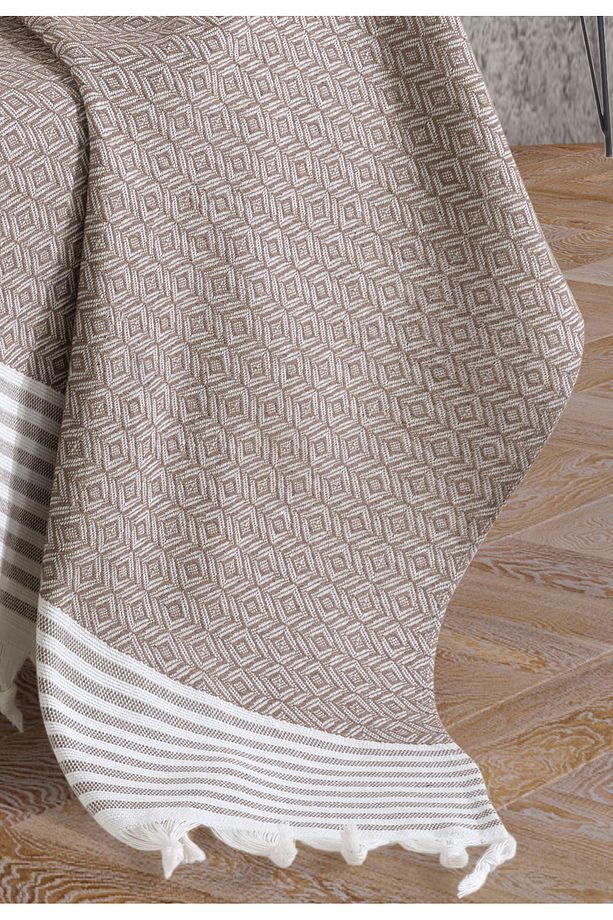 Bergama Sütlü Kahve Tekli Koltuk Berjer Örtüsü 150 X 180 Cm Kanepe Divan Çekyat Örtüsü Püsküllü - 3