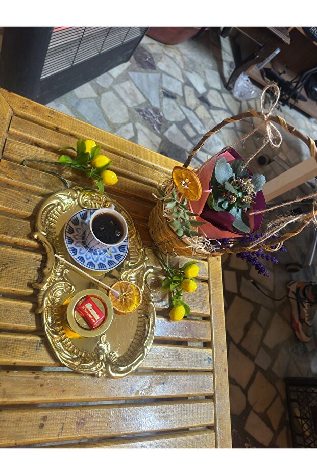 صينية عرض ذهبية منقوشة باللون الذهبي قطعة واحدة - 2