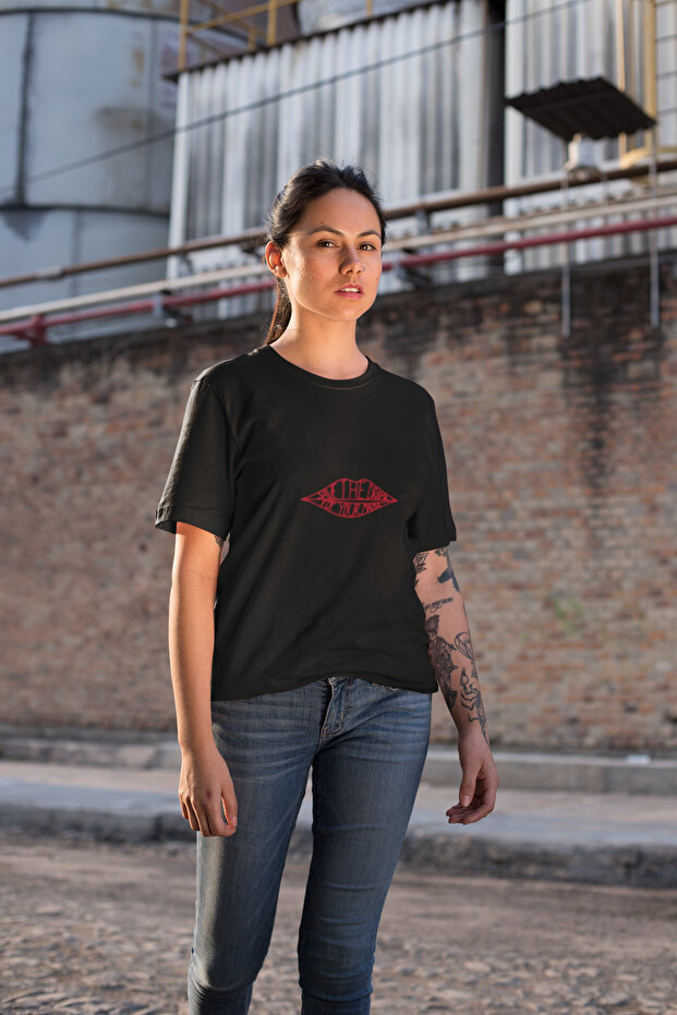 Lip Printed Women's Crew Neck Cotton Oversize Short Sleeve T-Shirt