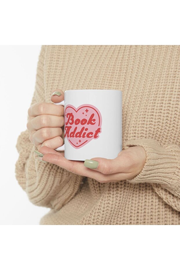 كوب كتاب مدمن الكتب - 2