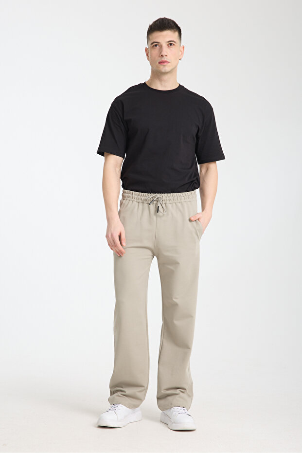 Men's Straight Leg Baggy Cut Sweatpants