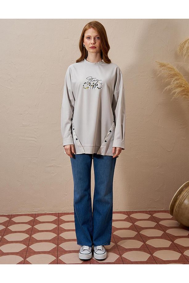 Sloganlı Sweatshirt Gri - 4