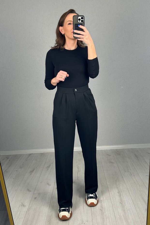 Crepe Fabric Pleated Palazzo Trousers