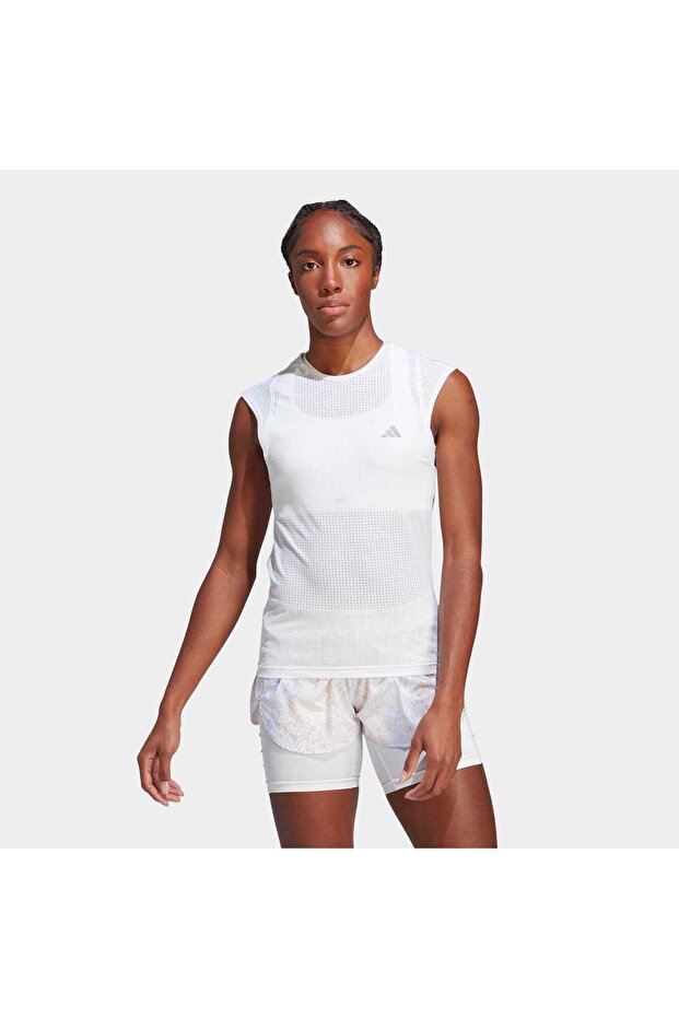 Fast Running Women's White Running T-Shirt (Hm4319)