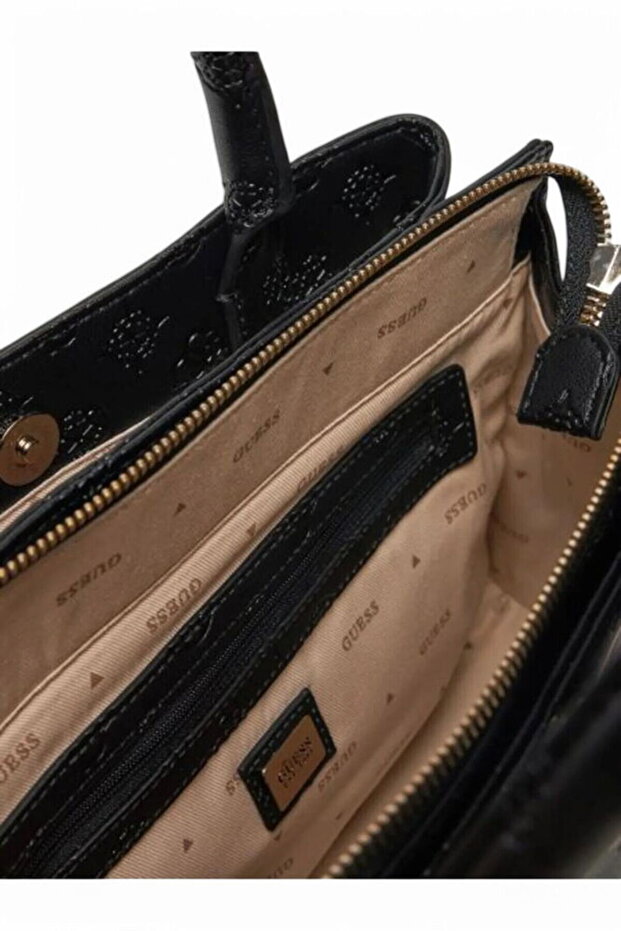 GERTY GIRLFRIEND SAT - 4